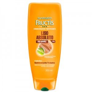 Garnier Fructis Condicionador Liso Absoluto Cabelos Indisciplinados e Com Frizz 200ml