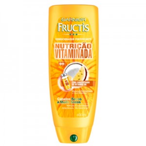 Garnier Fructis Condicionador Nutrição Vitaminada Cabelos Secos a Muito Secos 200ml